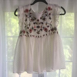 Zara embroidered floral blouse SIZE: S
